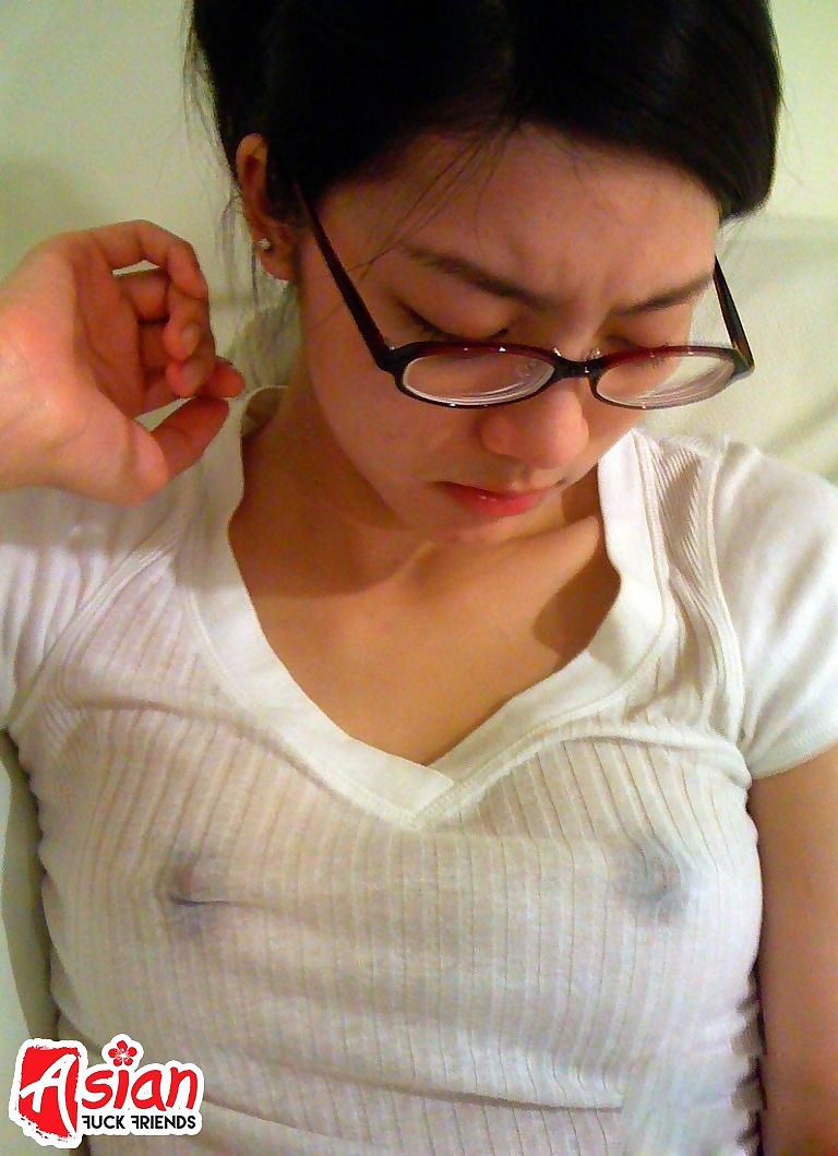 Young asian teen sucking dick while asleep - part 2881 page 1