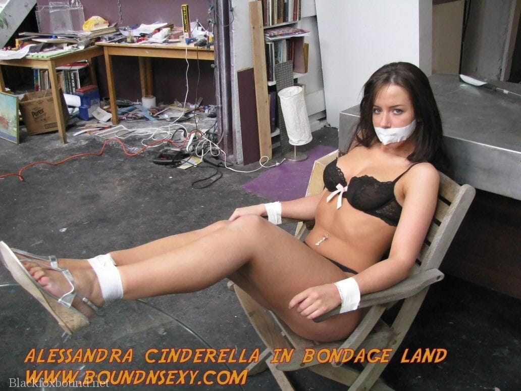 Amateur models get gagged and bound before struggling against restraints page 1