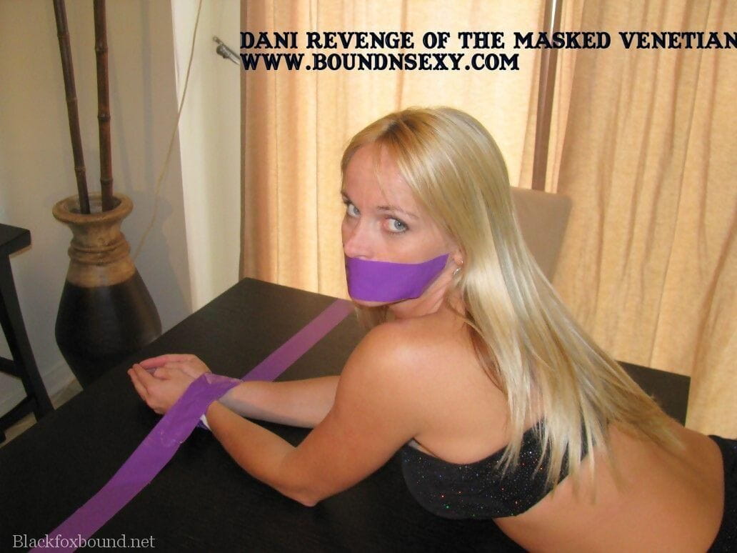 Amateur models get gagged and bound before struggling against restraints page 1