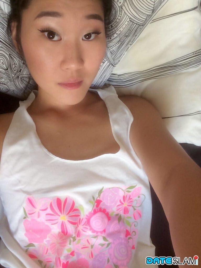Hot Asian teen Katana takes a selfie to flaunt her pretty face & hot body page 1