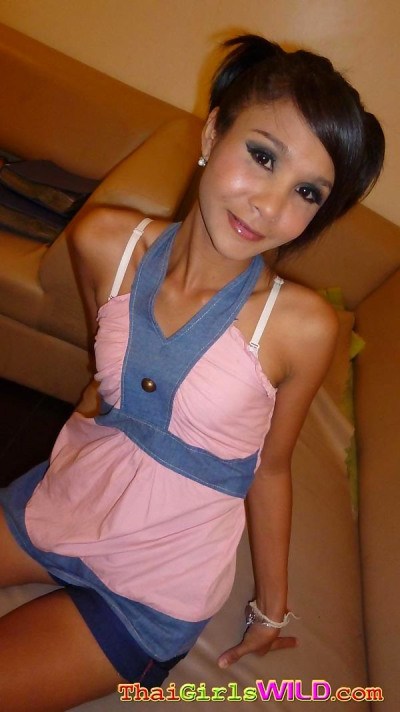 نحيل الهواة الآسيوية فتاة اسمه كسب شرائح إلى تظهر قبالة لها عارية الجسم جزء 1147