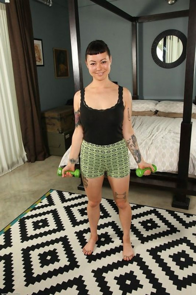 Tatum graves is a happy coed tattooed hotty - part 2000