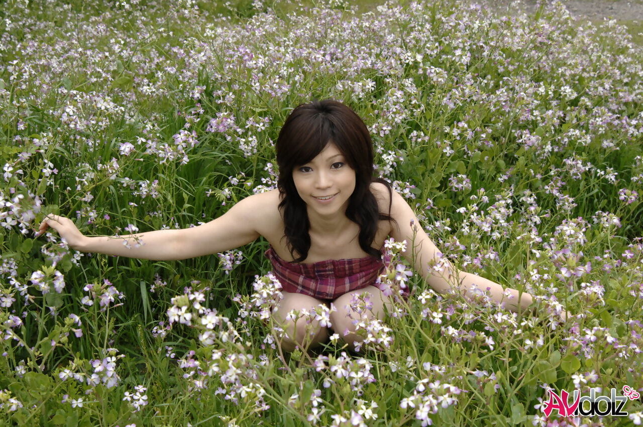 Japanese model Kurumi Katase flashes upskirt panties outdoors page 1
