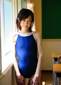 Tiny Japanese Girl Nude