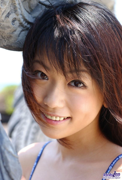 Petite Japanese girl Saki Ninomiya models non nude in bra and panty combo