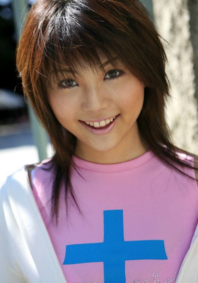 Sevimli Japon Kız Azumi harusaki sunar onu Yukarı Etek külot açık havada