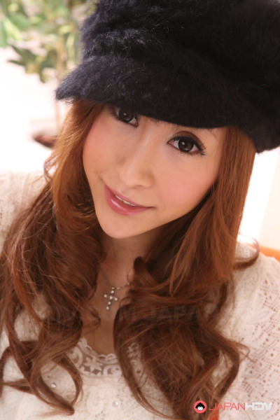 Милые японский девушка с Красный волосы наборы ее Большой натуральный сиськи Бесплатно